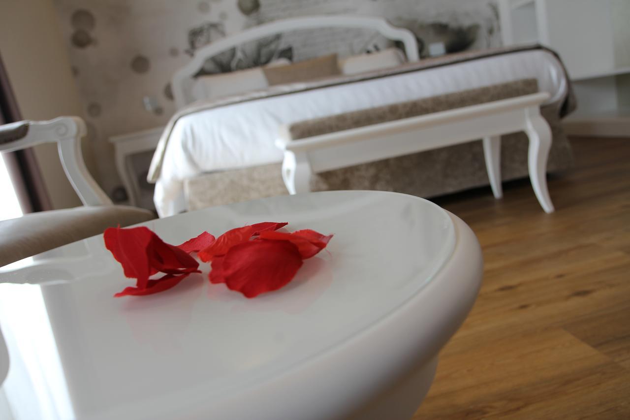 Castrocielo Suites & Apartments Liola' מראה חיצוני תמונה